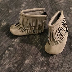 Baby toddler gray moccasin boots